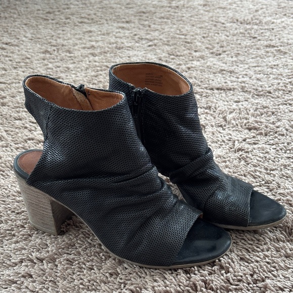 Miz Mooz Shoes - Miz Mooz Black Perforated Heeled Boots